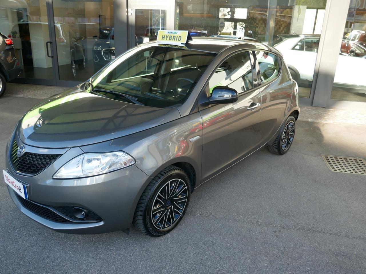 LANCIA YPSILON 1.0 FireFly S&S Hybrid Ecochic Gold KM 51.000