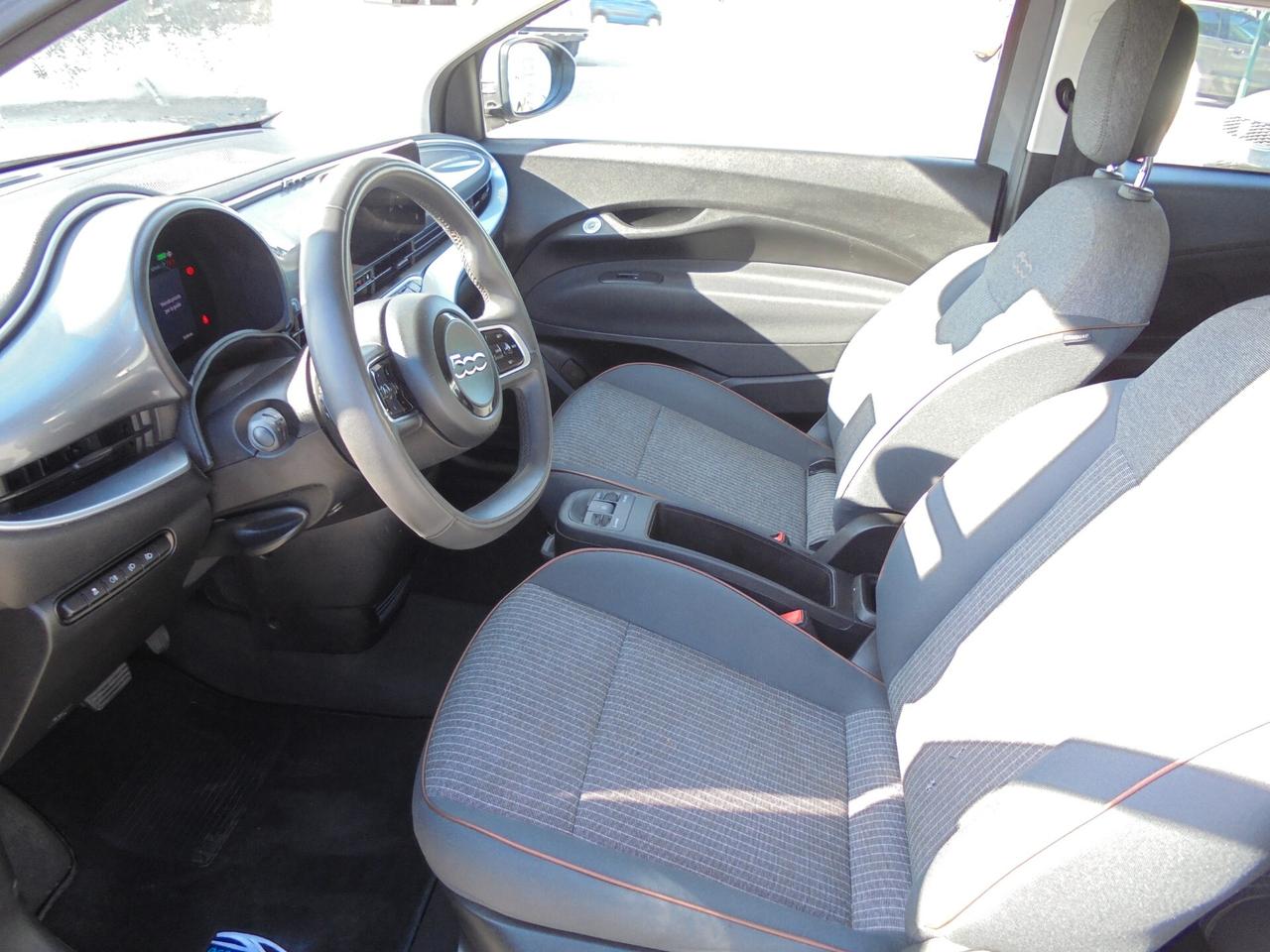 Fiat 500 500e Berlina 42 kWh Icon