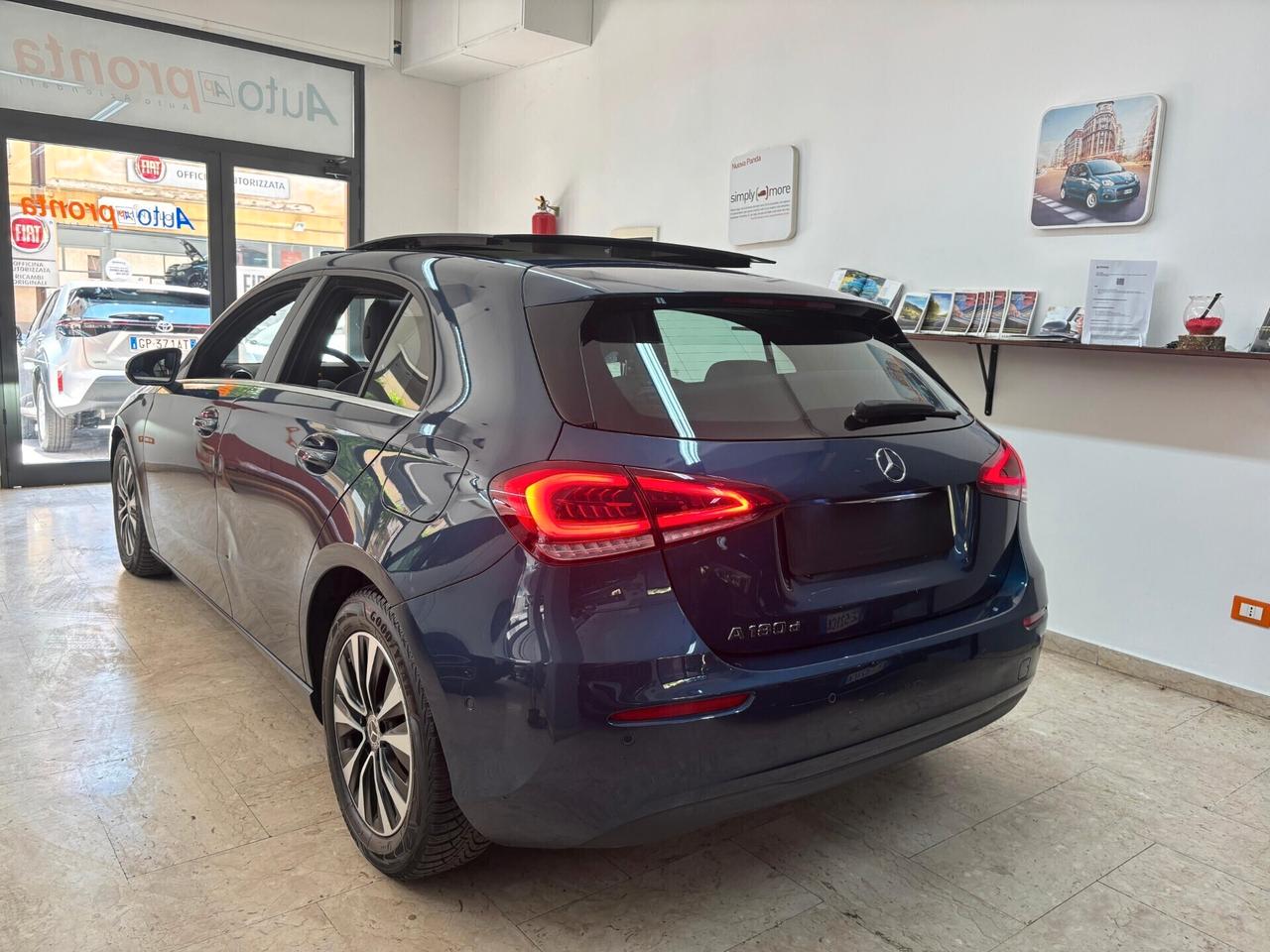 Mercedes-benz A 180d Automatic Business Extra