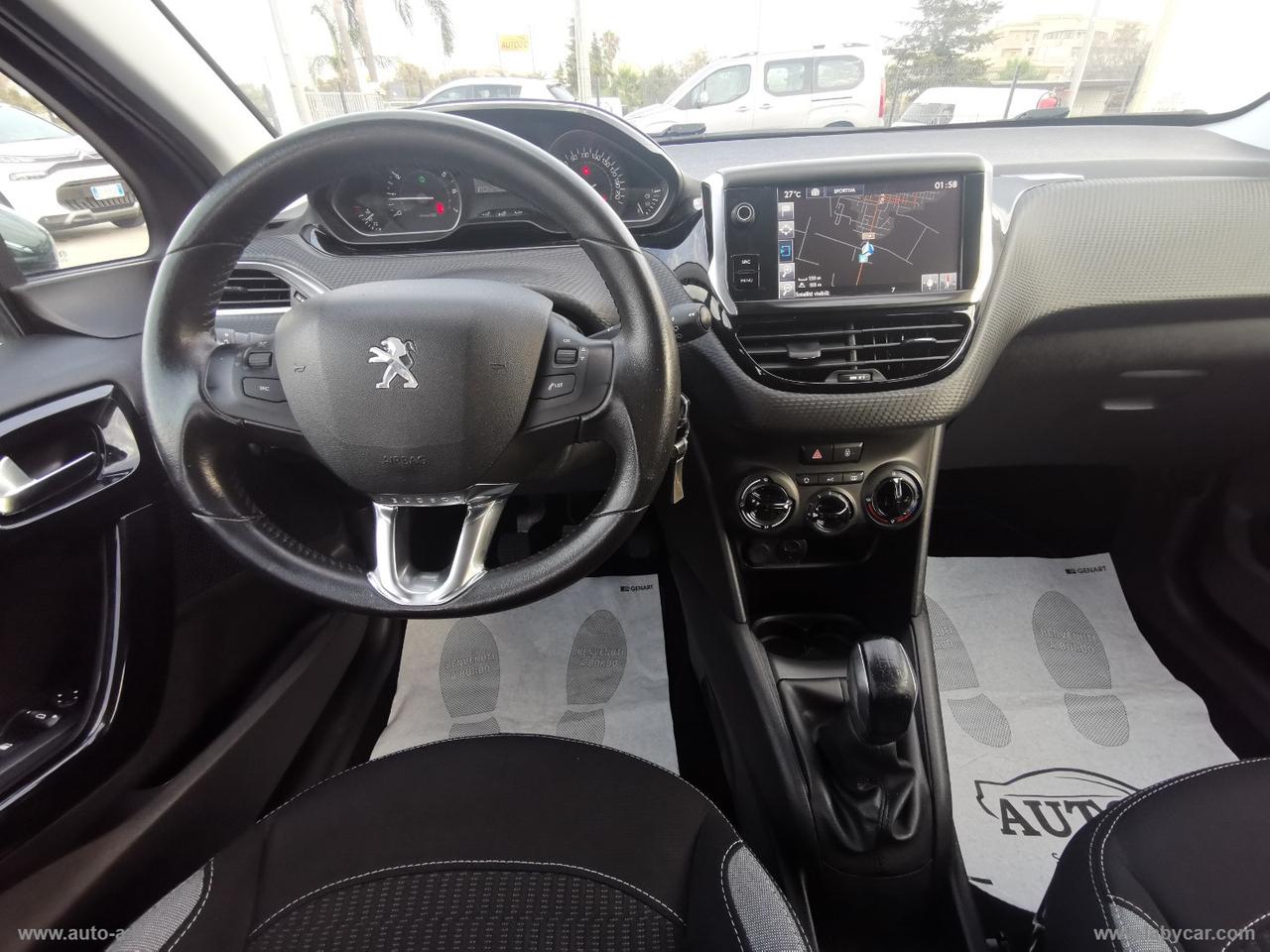 PEUGEOT 208 PureTech 82 5p. Style