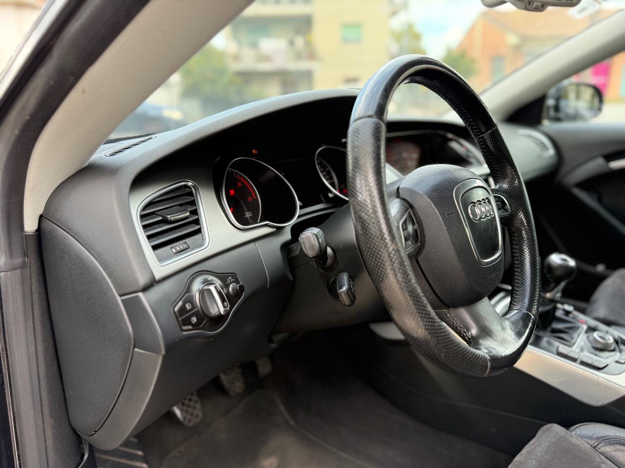 Audi A5 2.0 TDI S-Line MOTORE 180.000 KM !!