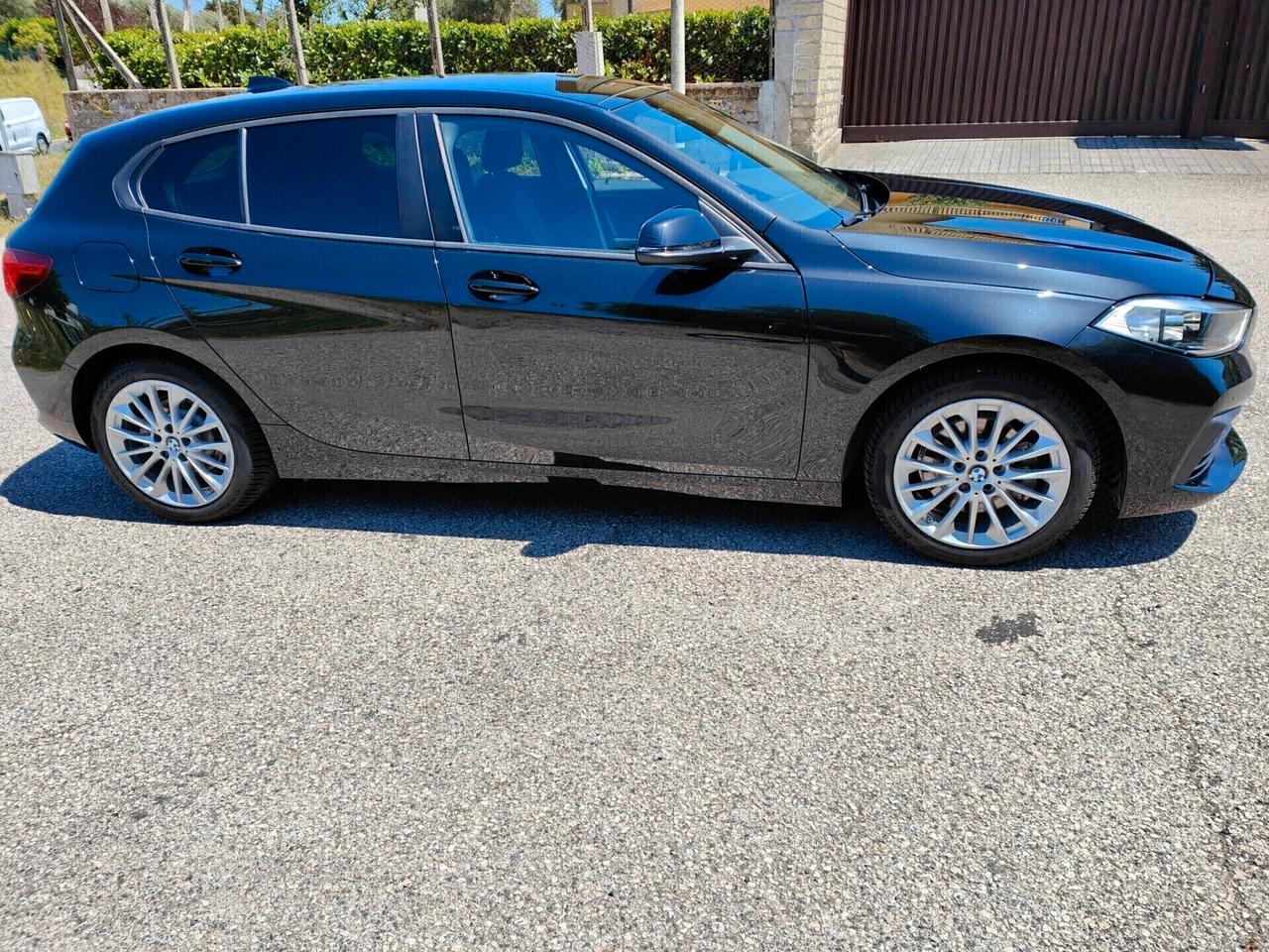 Bmw 116 5p. Business