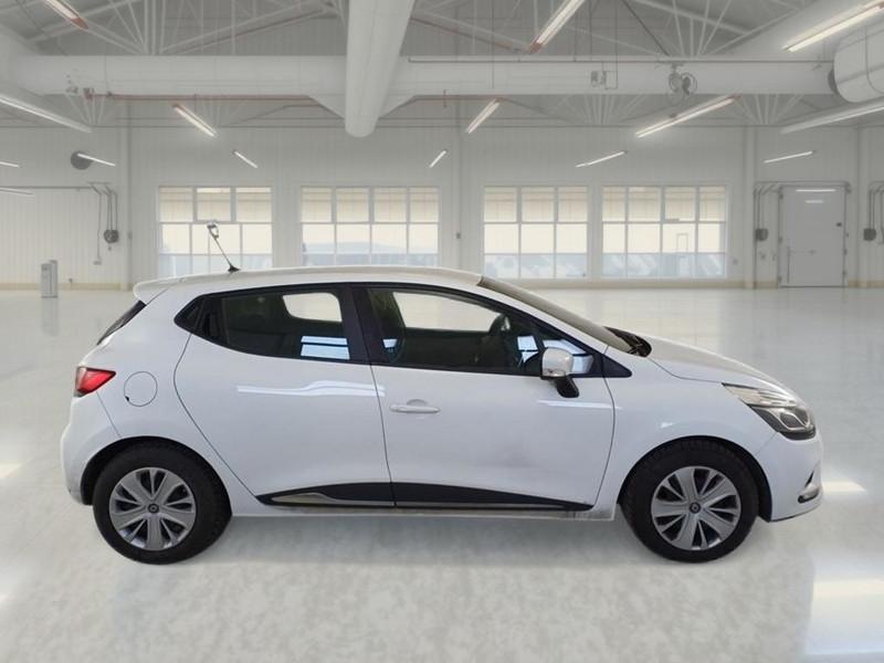RENAULT CLIO 1.5 DCI 75 CV BUSINESS 5 PORTE BERLINA
