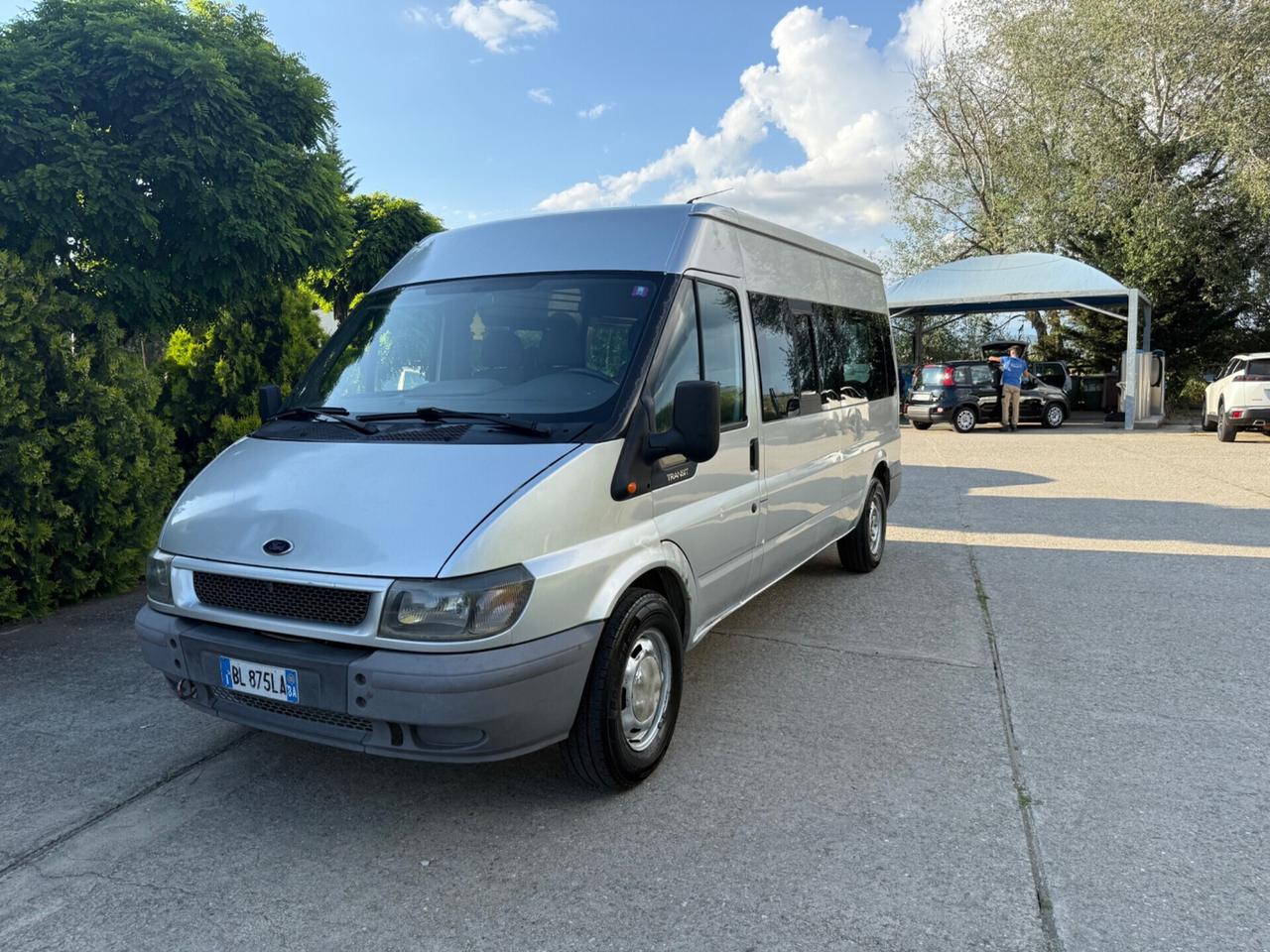 FORD TRANSIT TOURNEO 9 posti garanzia