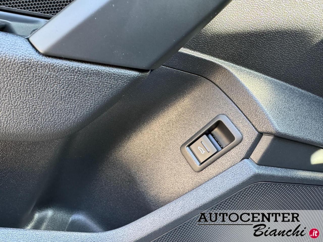 AUDI A3 Sportback 30 TDI S-LINE