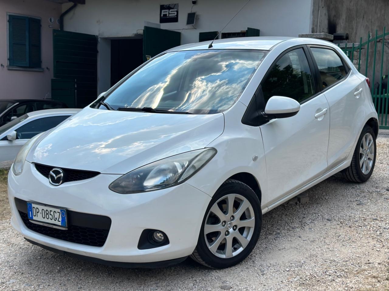 Mazda 2 1.3 16V 75CV 5P EASY OTTIMO STATO NEOPAT KMCERT