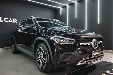 MERCEDES GLA 200 D AUT. SPORT PLUS