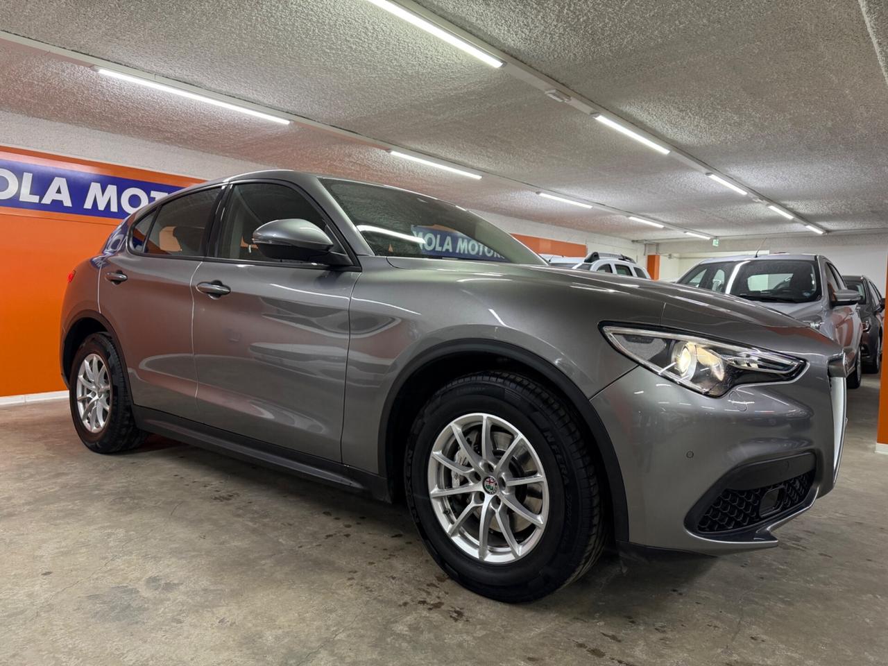 Alfa Romeo Stelvio 2.2 Turbodiesel 160 CV AT8 RWD Business