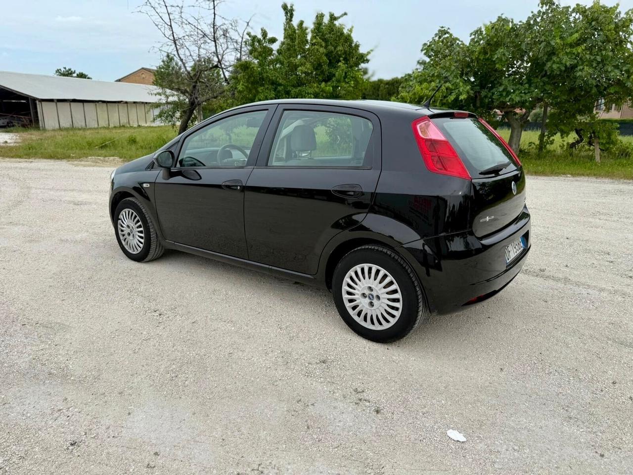 Fiat Grande Punto 1.3 Diesel MTJ unipro NEOPATENTATI