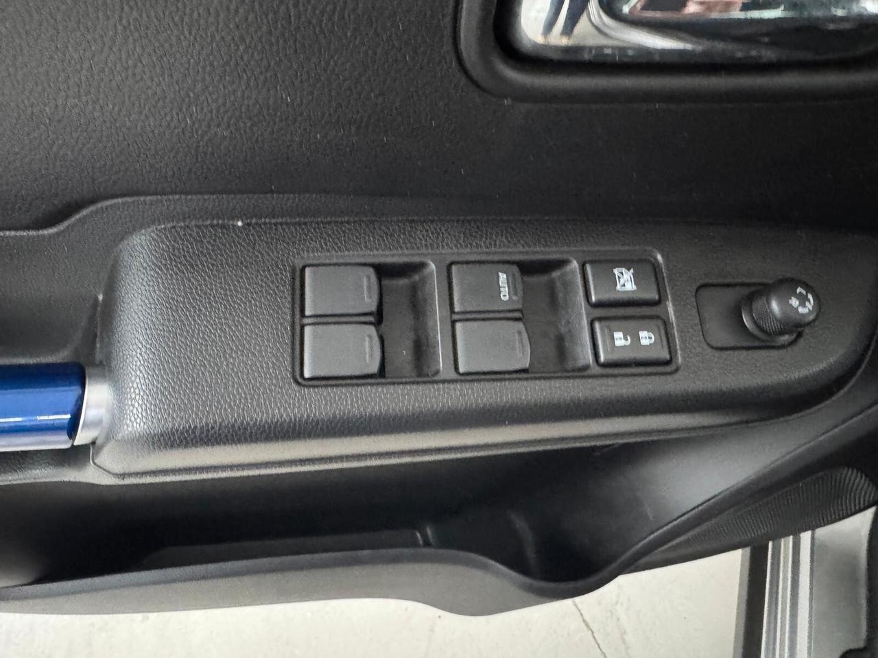 Suzuki Ignis 1.2 Hybrid Top