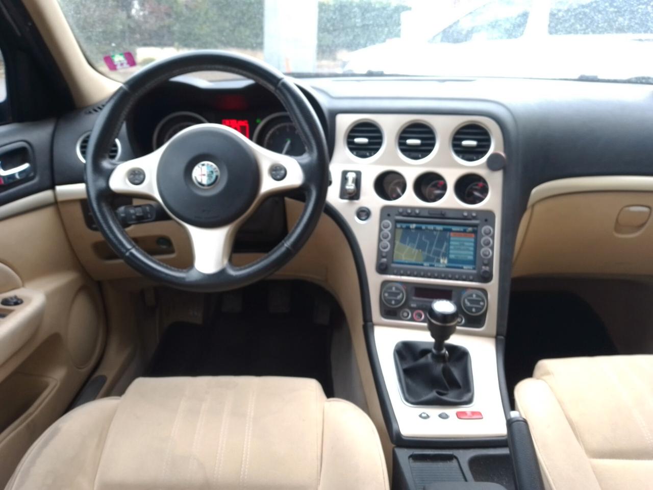 Alfa Romeo 159 3.2 V6 24V Q4 Exclusive MANUALE FINANZIABILE