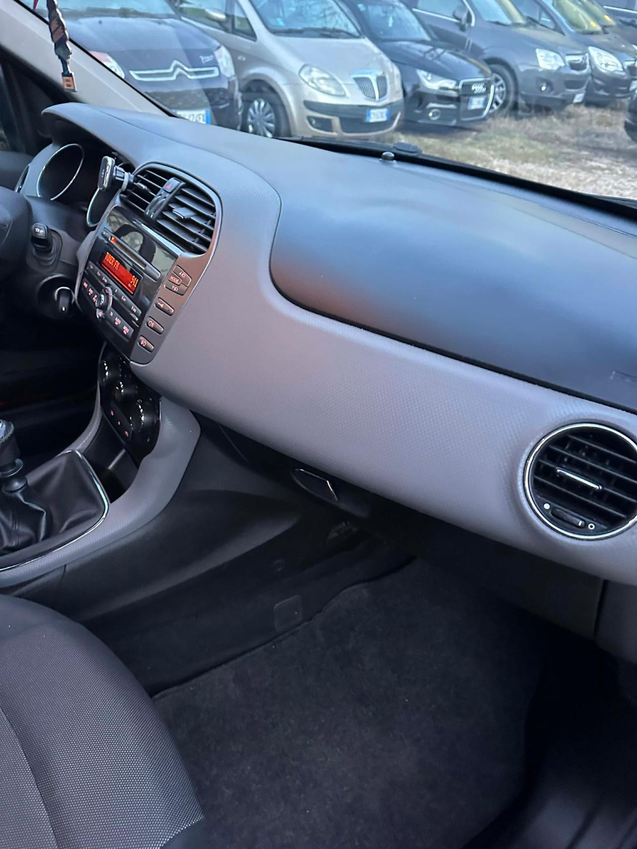 Fiat BRAVO 1.6 KMCERT UNICOPR NEOPAT