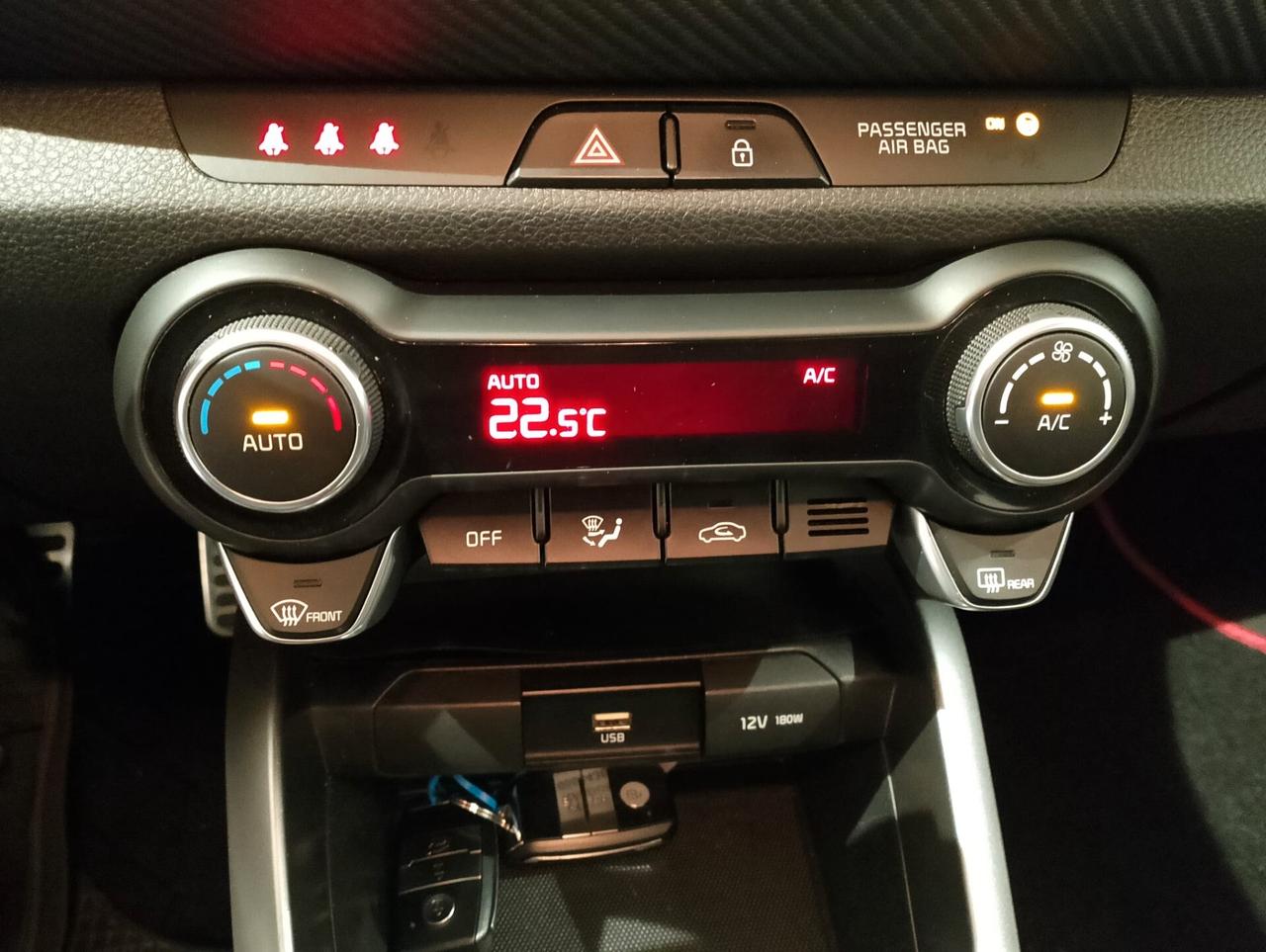 Kia Stonic 1.0 T-GDi 120 CV MHEV DCT GT Line