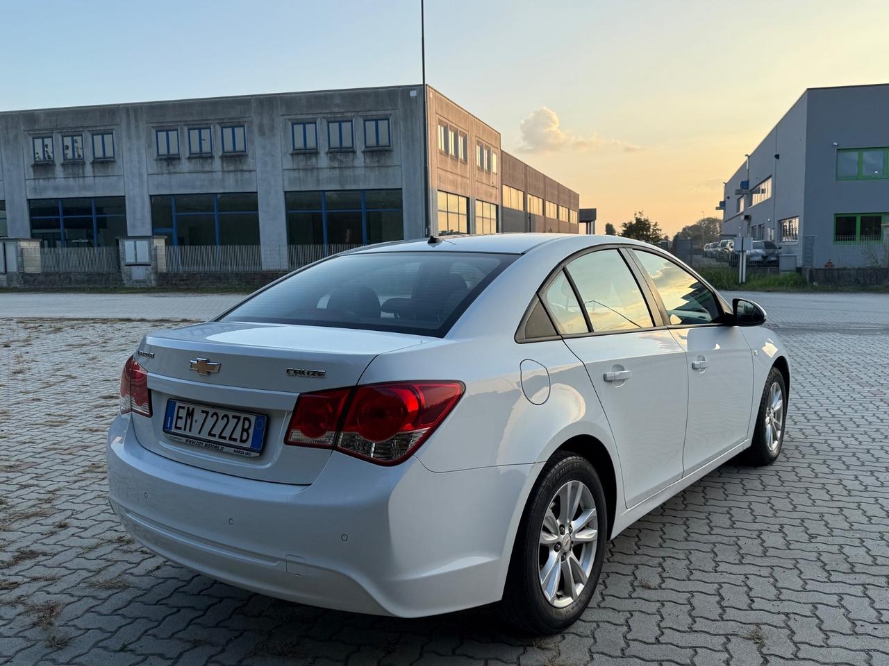 Chevrolet Cruze 1.6 4 porte LT