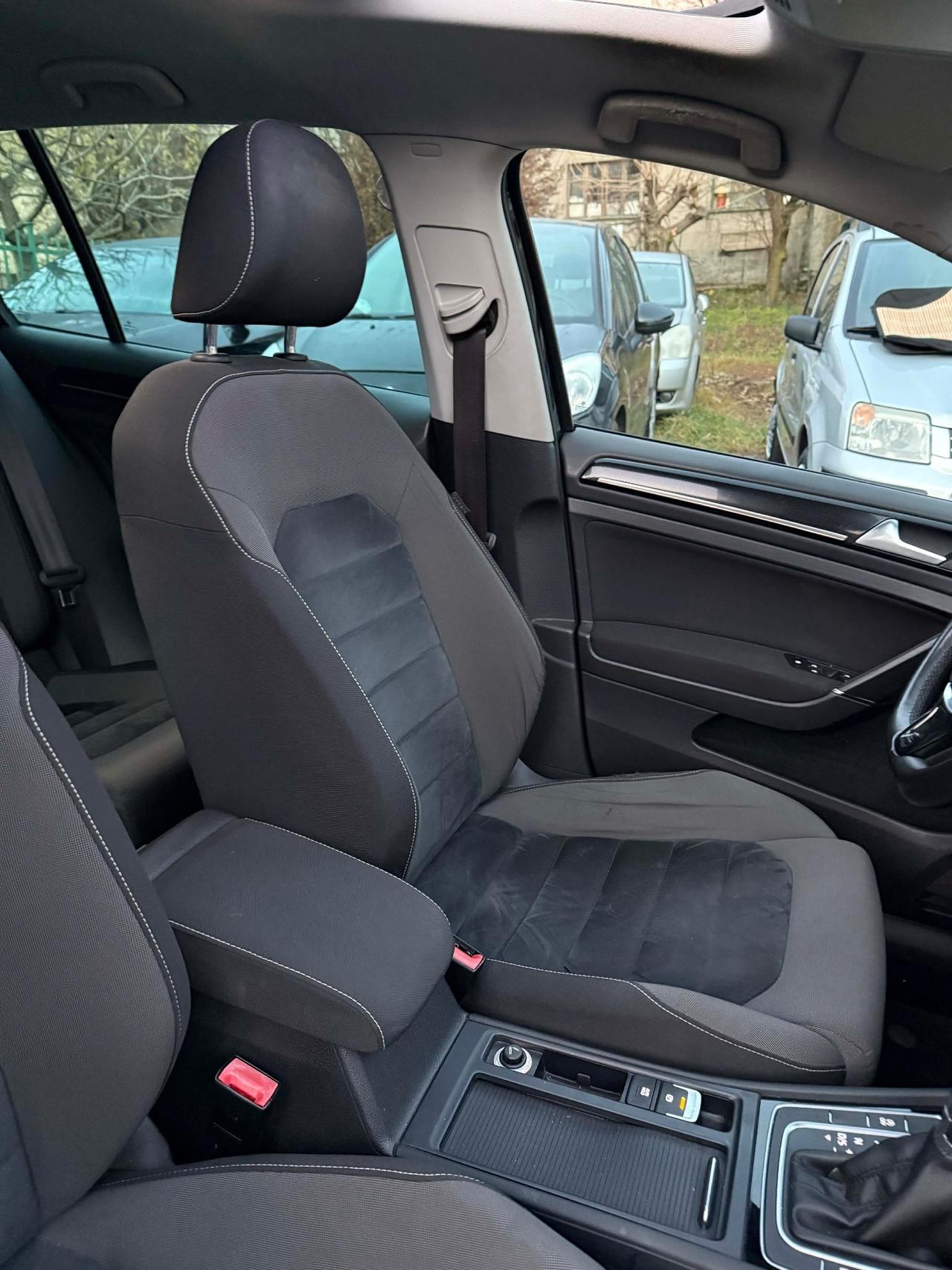 Volkswagen GOLF 1.4 TSI 140 CV DSG 5p HIGHLINE TETTO