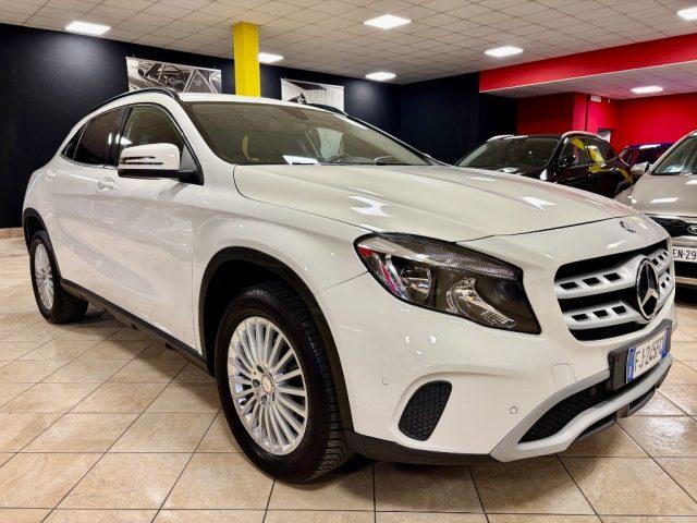 MERCEDES-BENZ GLA 180 d MANUALE - VETRI PRIVACY - OTTIME CONDIZIONI