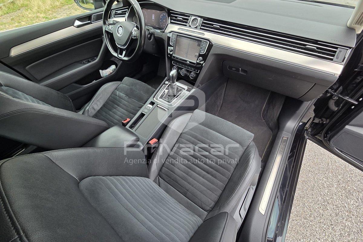 VOLKSWAGEN Passat Variant Business 2.0 TDI DSG Highline BlueMot. Tech.