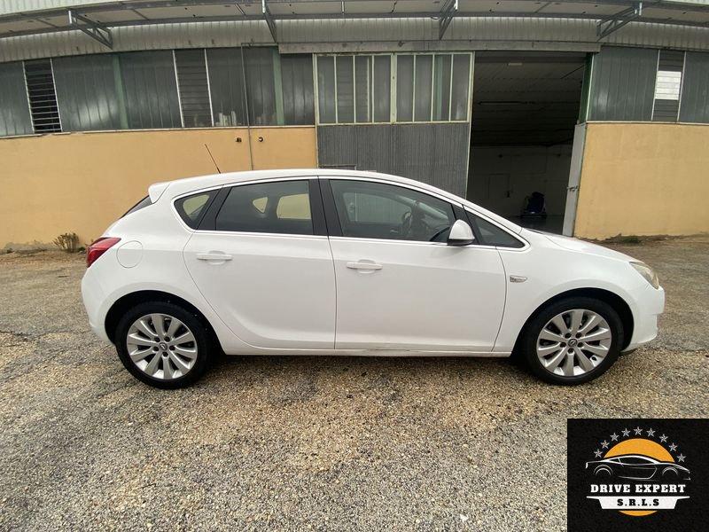 Opel Astra Astra 1.7 CDTI 110CV 5 porte Cosmo
