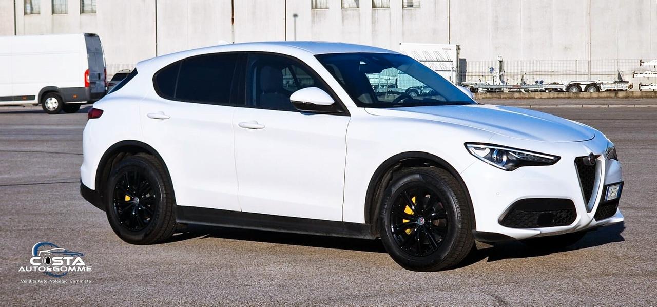 Alfa Romeo Stelvio 2.2 Turbodiesel 190 CV AT8 Q4 Executive