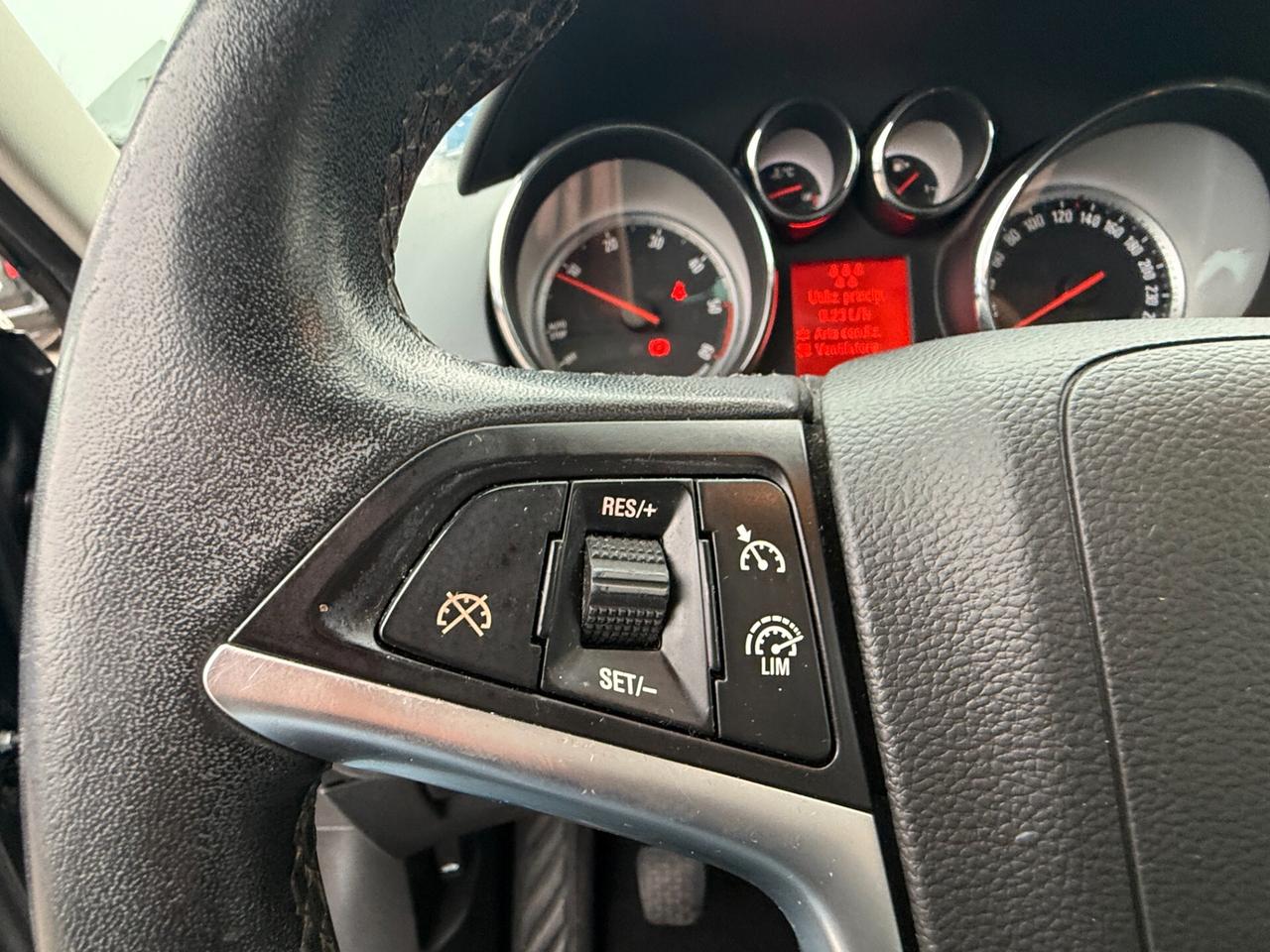 Opel Zafira Tourer 1.6 CDTi 136CV ECOflex 7 POSTI