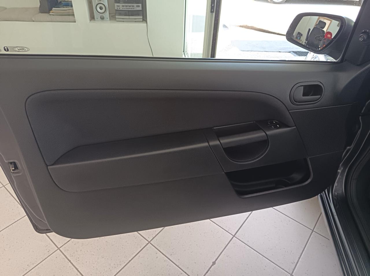 Ford Fiesta 1.4 TDCi 3p. Ghia 127000km