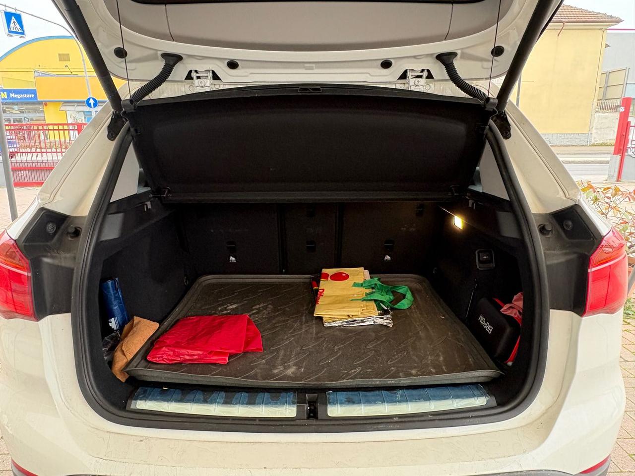 Bmw X1 xLine 18 d #9568