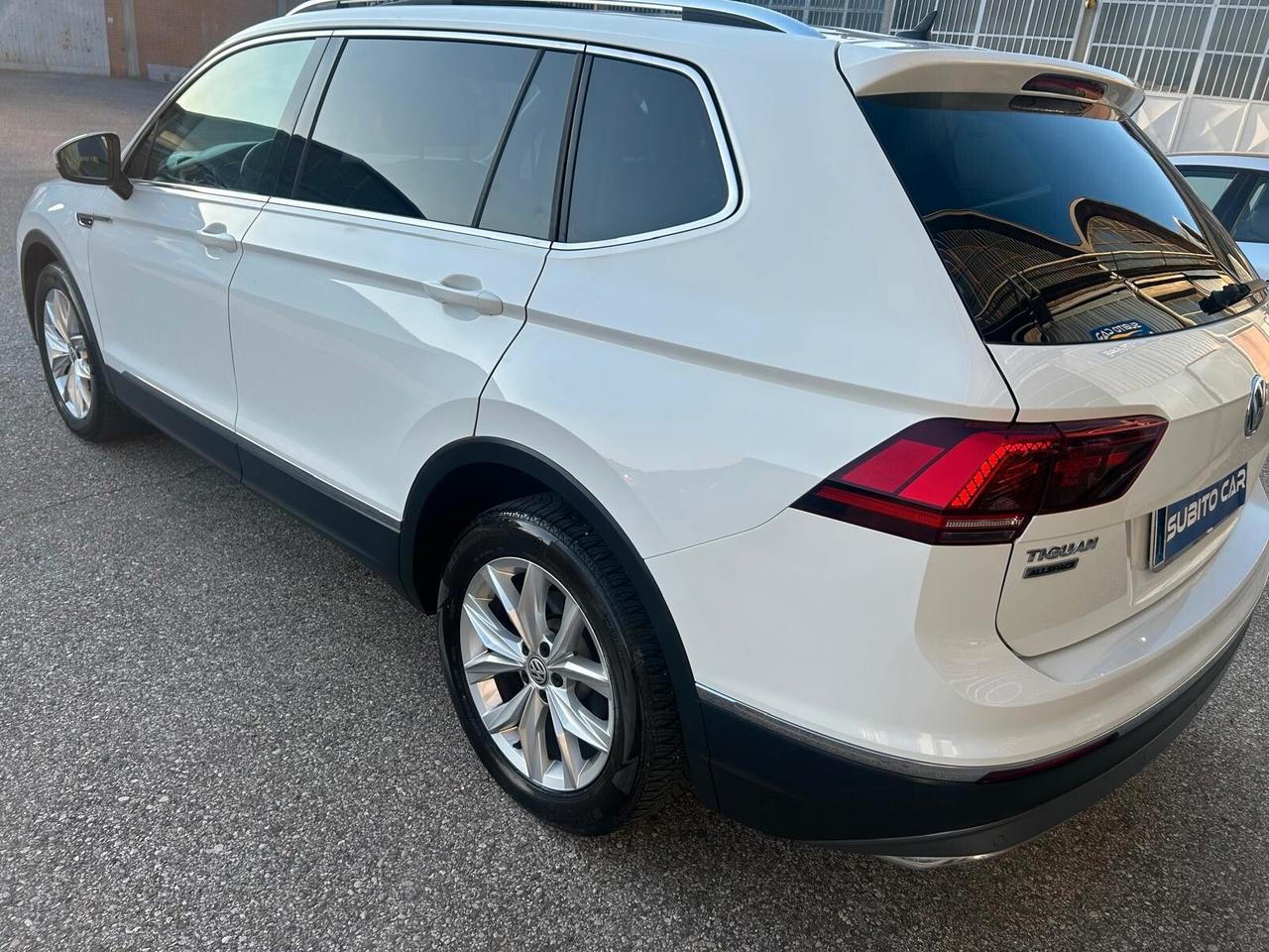 Volkswagen Tiguan Allspace Tiguan Allspace 2.0 TDI SCR DSG Advanced TETTO APRIBILE 7 POSTI