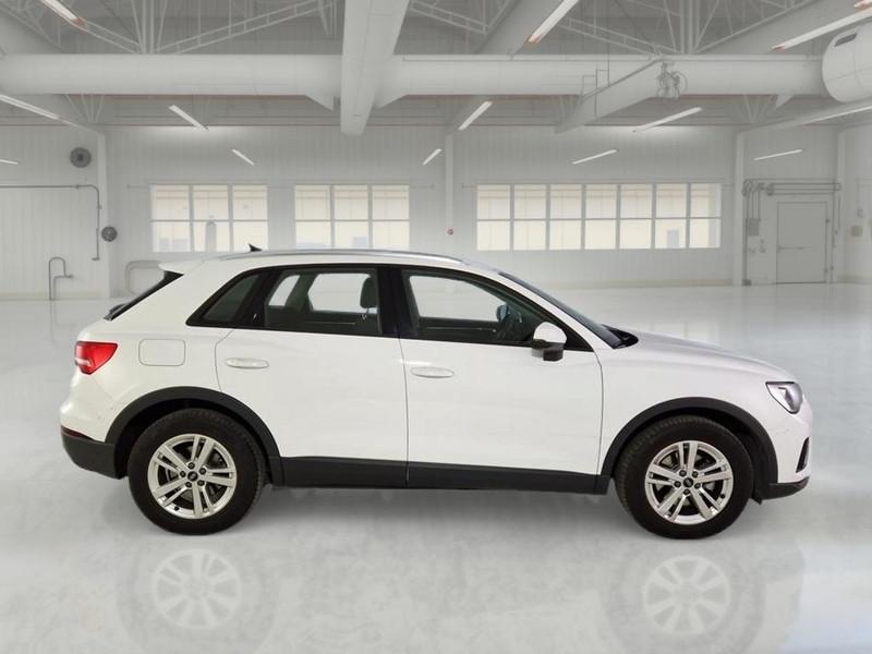 AUDI Q3 35 TDI S tronic Business