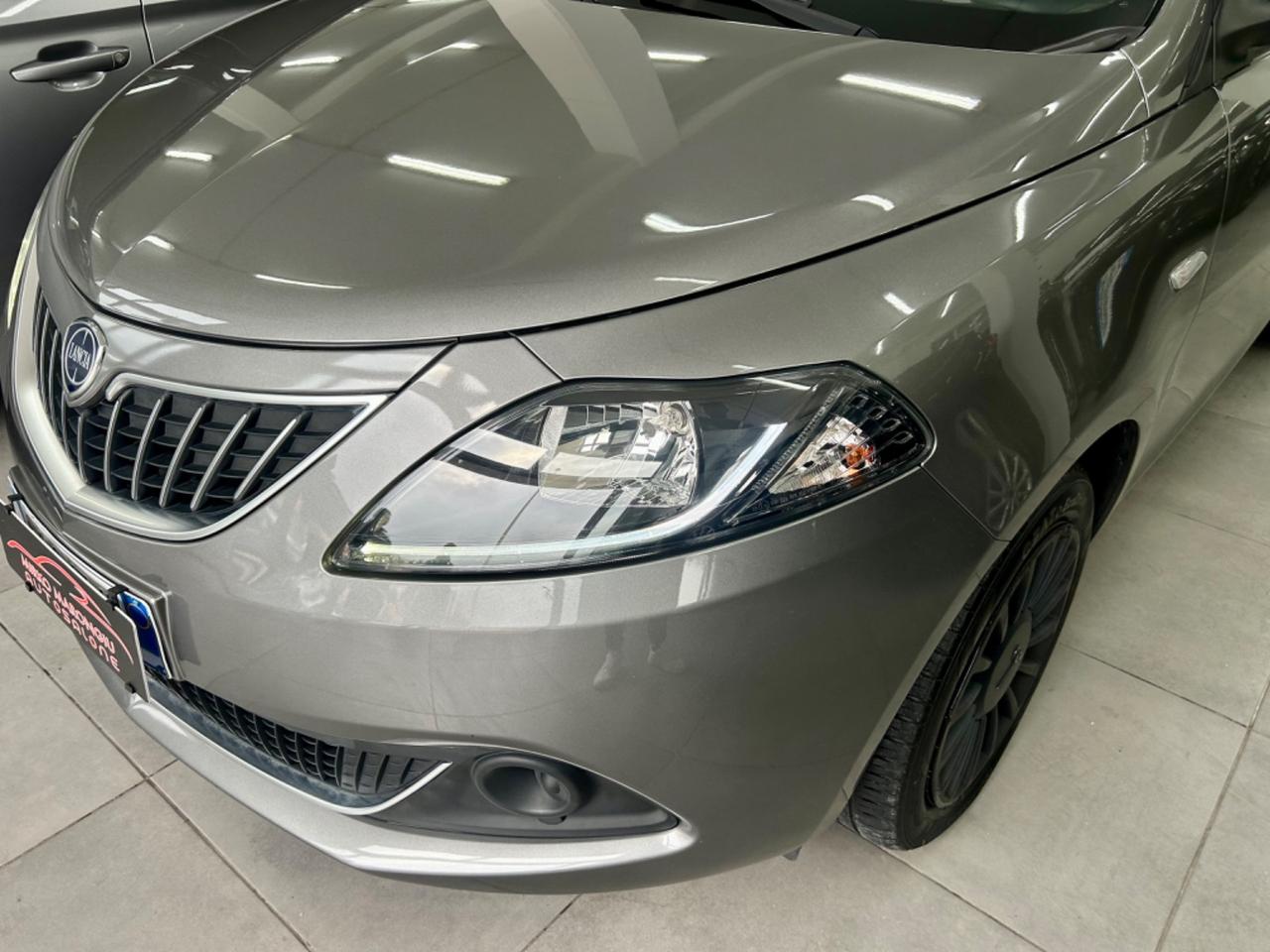 Lancia Ypsilon 1.0 FireFly S&S Hybrid FINANZIABILE