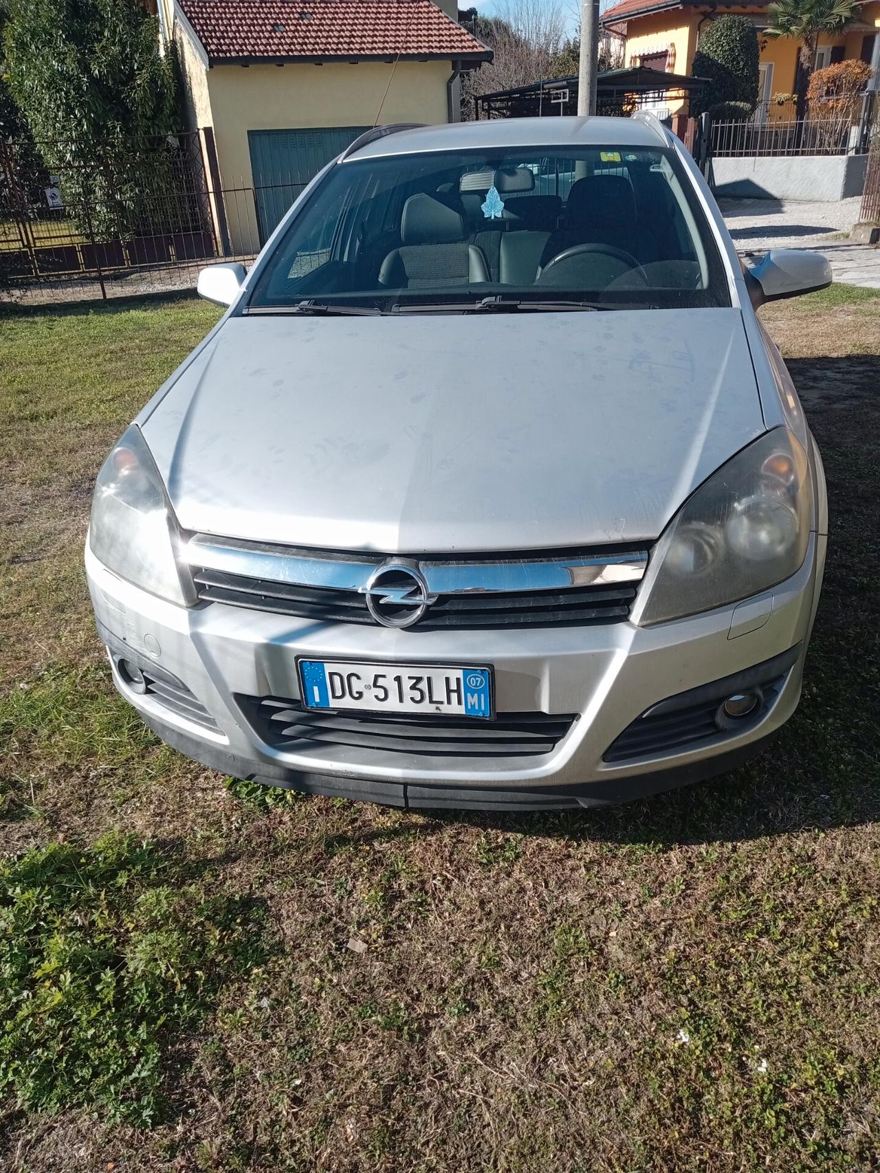 Opel Astra 1.7 CDTI 101CV Station Wagon Club