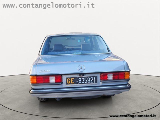 MERCEDES-BENZ 200 200 W123 KM 94000