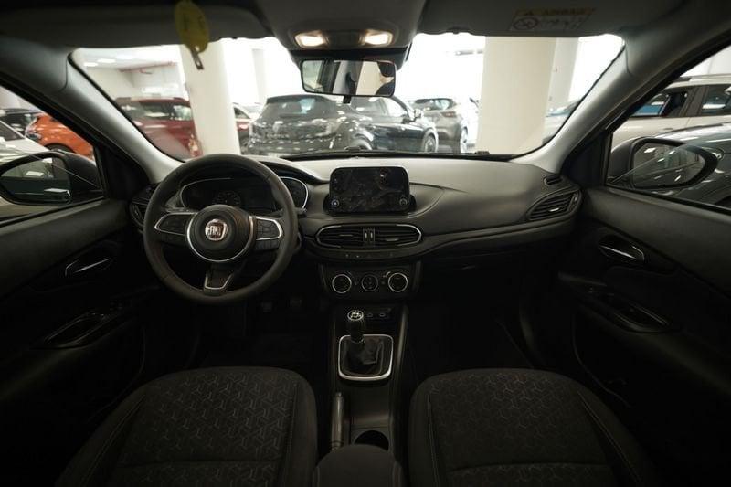 FIAT Tipo 5 porte Cross II 2021 5p 1.3 mjt City Cross s&s 95cv