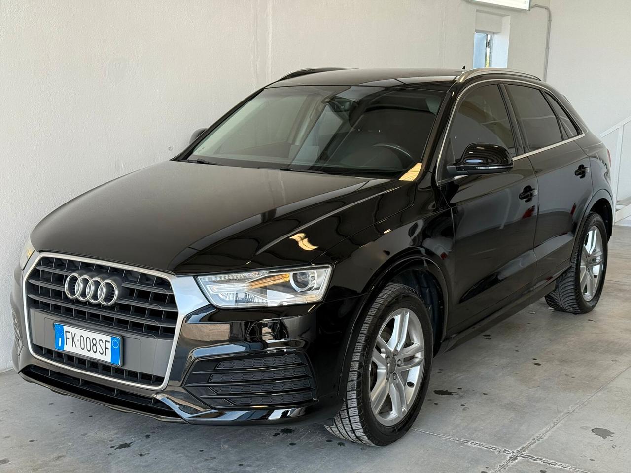 Audi Q3 2.0 TDI 150 CV Sport 6m Full Led