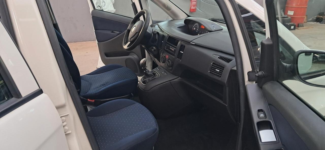 Fiat Idea 1.4 16V S&S Dynamic GPL