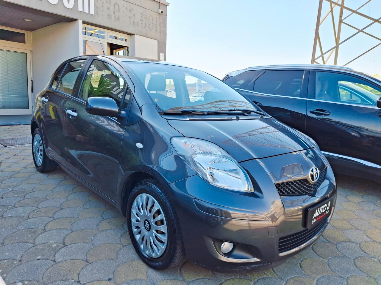 Toyota Yaris 1.4 D-4D "Cambio Automatico" Km 68.000!