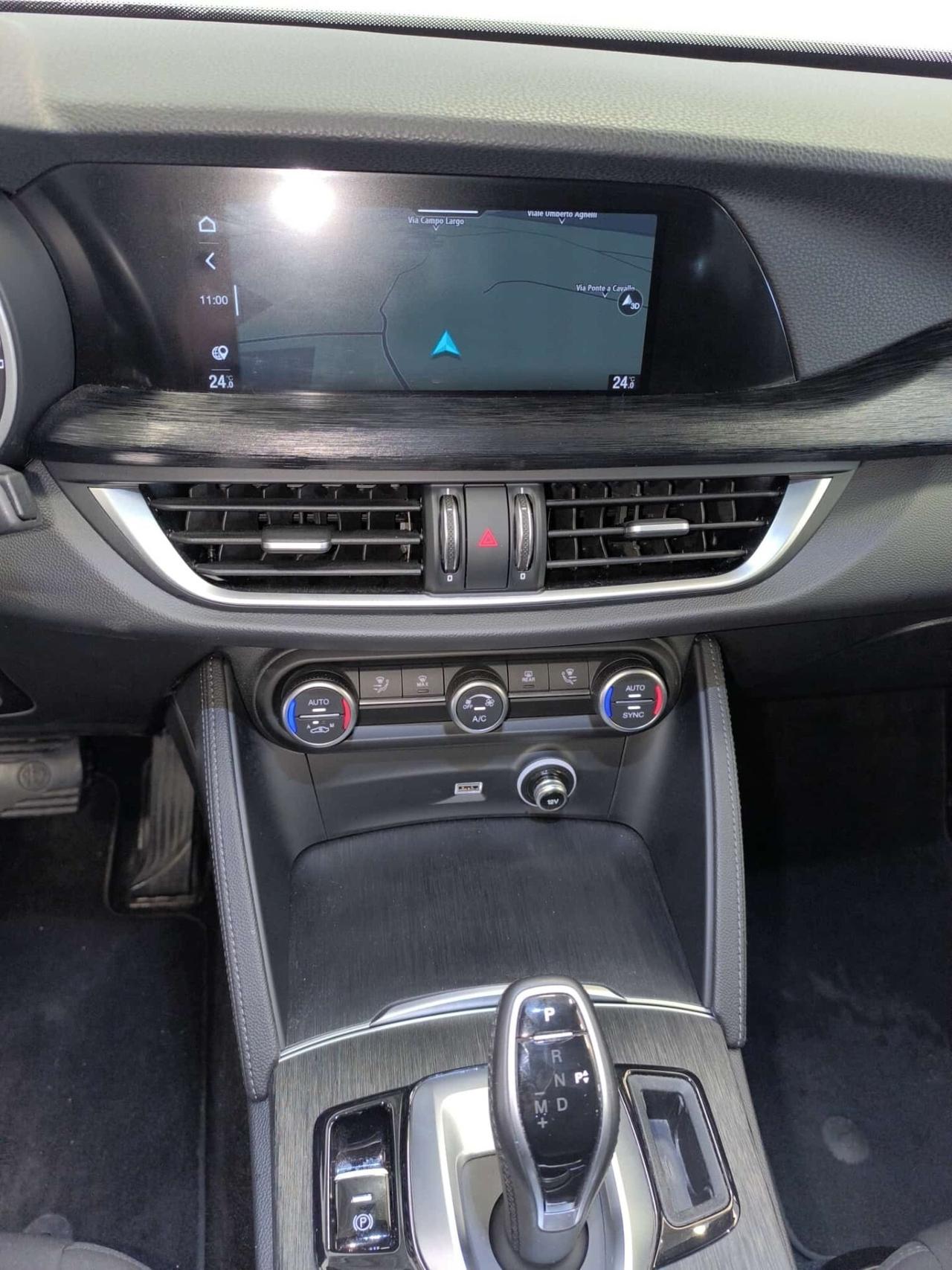 Alfa Romeo Stelvio 2.2 Turbodiesel 190 CV AT8 Q4 Business