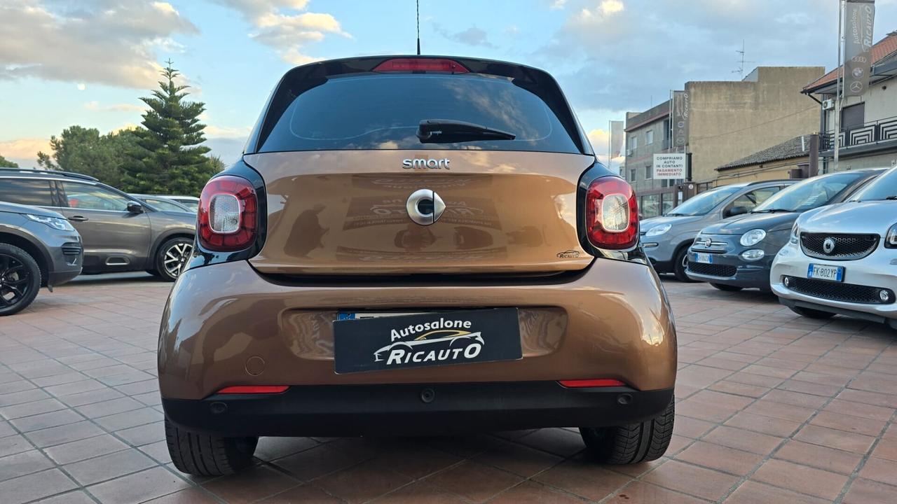 Smart ForFour 70 1.0 Prime