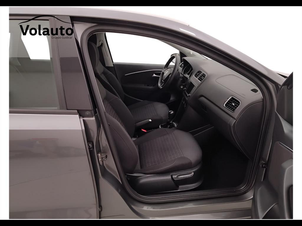 VOLKSWAGEN Polo V 2014 - Polo 5p 1.0 mpi Comfortline 60cv