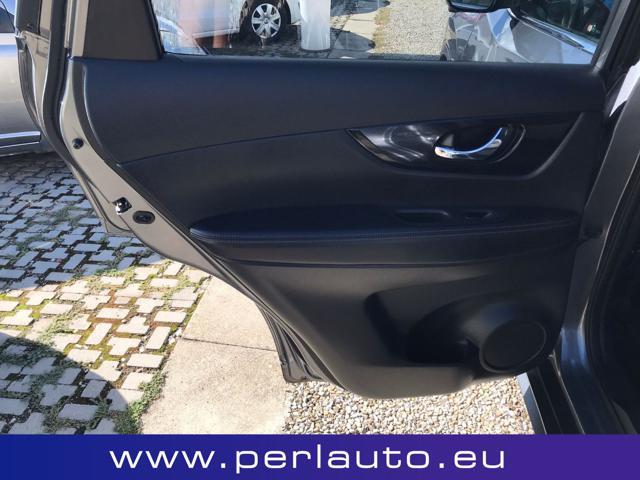 NISSAN X-Trail 2.0 dCi 4WD Tekna