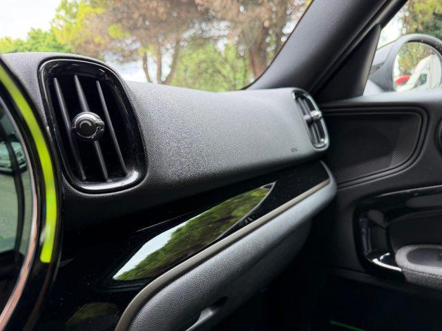 MINI Countryman 2.0 192CV AUTOMATICA NAVIGATORE RETROCAMERA