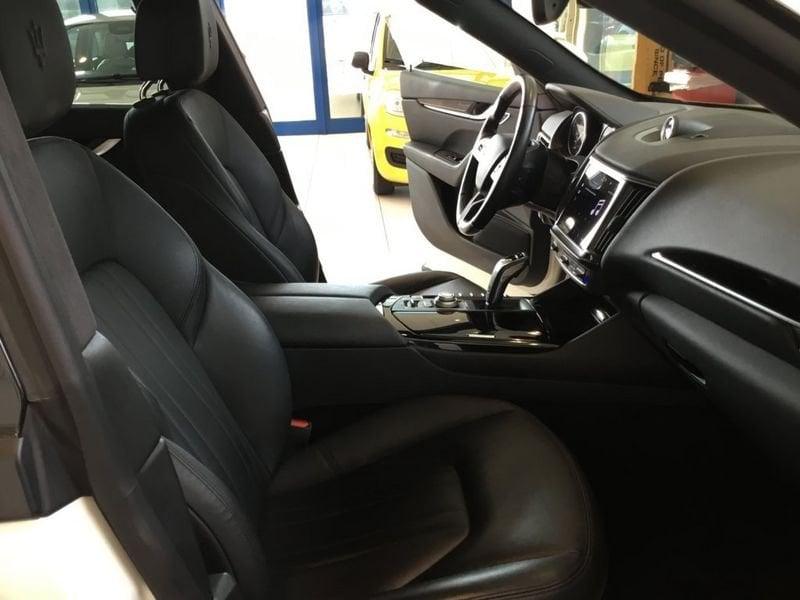 Maserati Levante 2.0 330cv 48v MHEV GT Q4 auto - Prezzo Reale