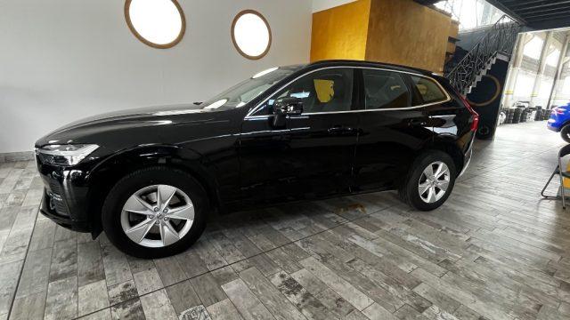 VOLVO XC60 B4 (d) automatico Core