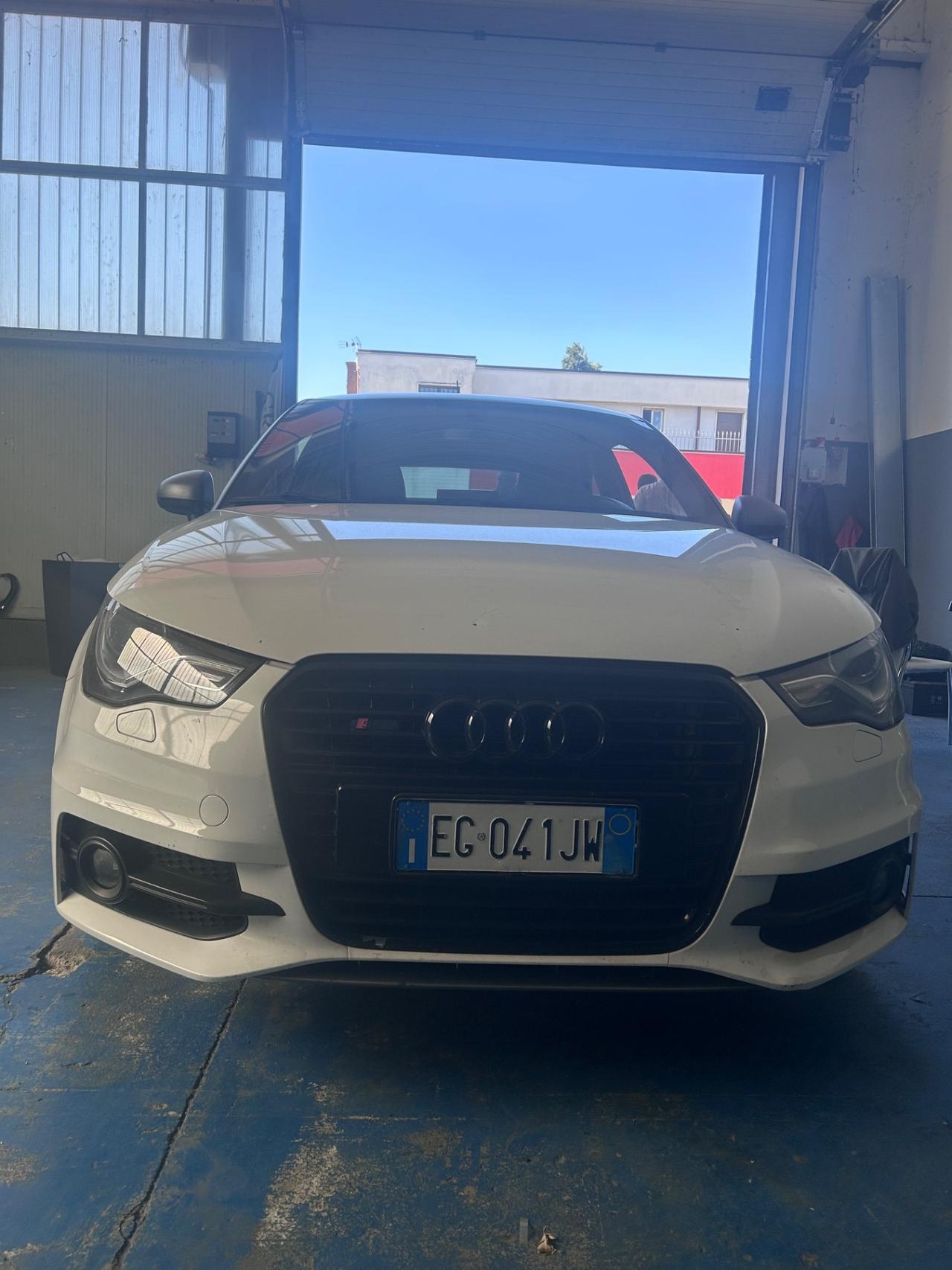 Audi A1 1.4 TFSI S tronic 119g Ambition