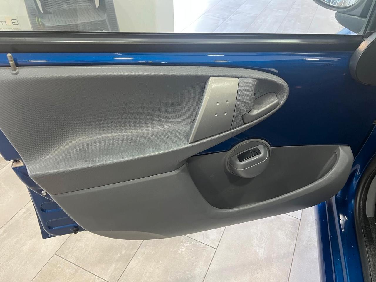 Toyota Aygo 1.0 12V VVT-i 5 porte