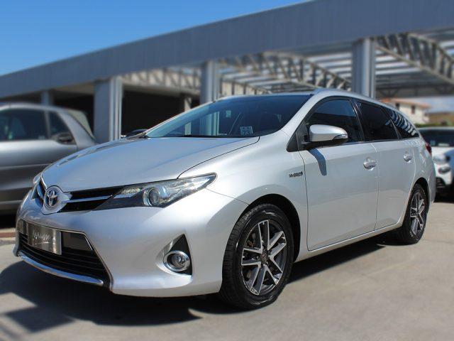 TOYOTA Auris Touring Sports 1.8 Hybrid Lounge