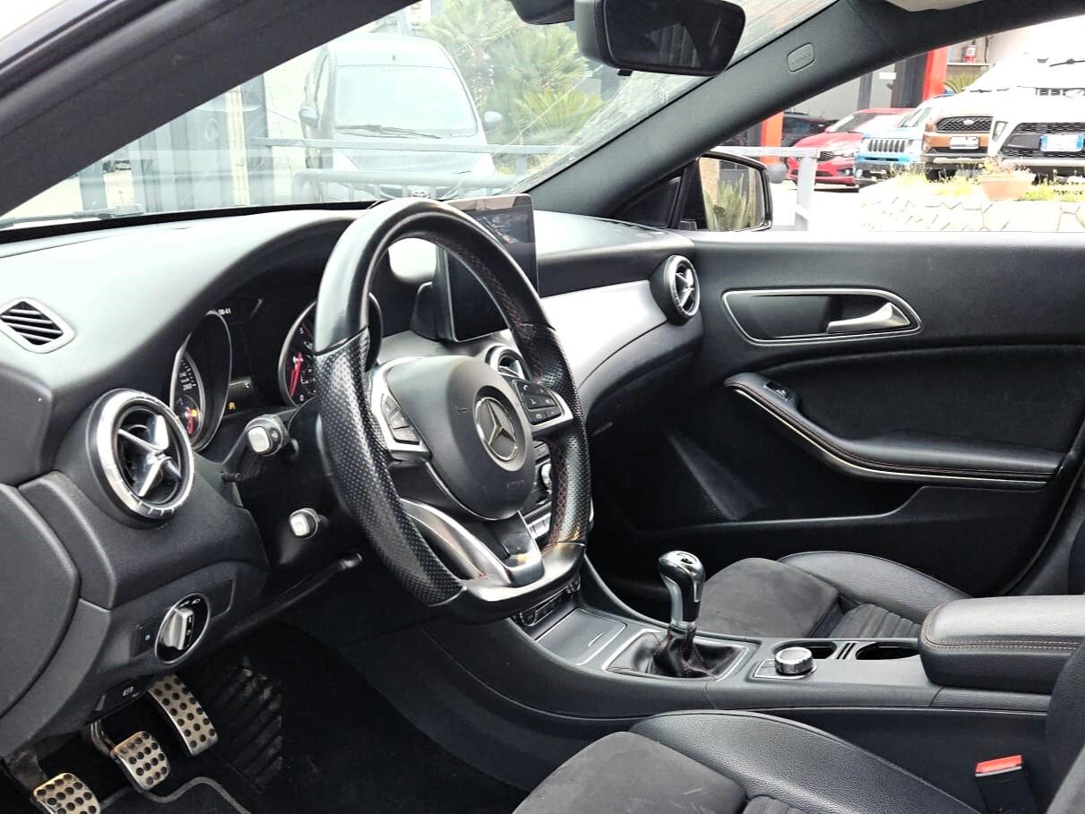 Mercedes-benz CLA 200 d Premium