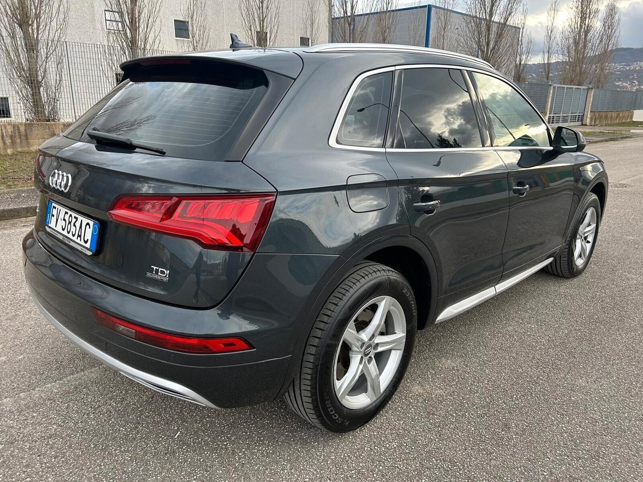 Audi Q5 40 2.0 Tdi Business Quattro 190 cv S-Tronic