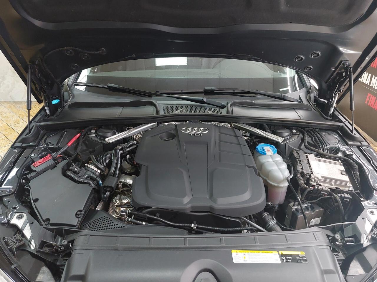 Audi A4 Avant 2.0 TDI 150 station wagon