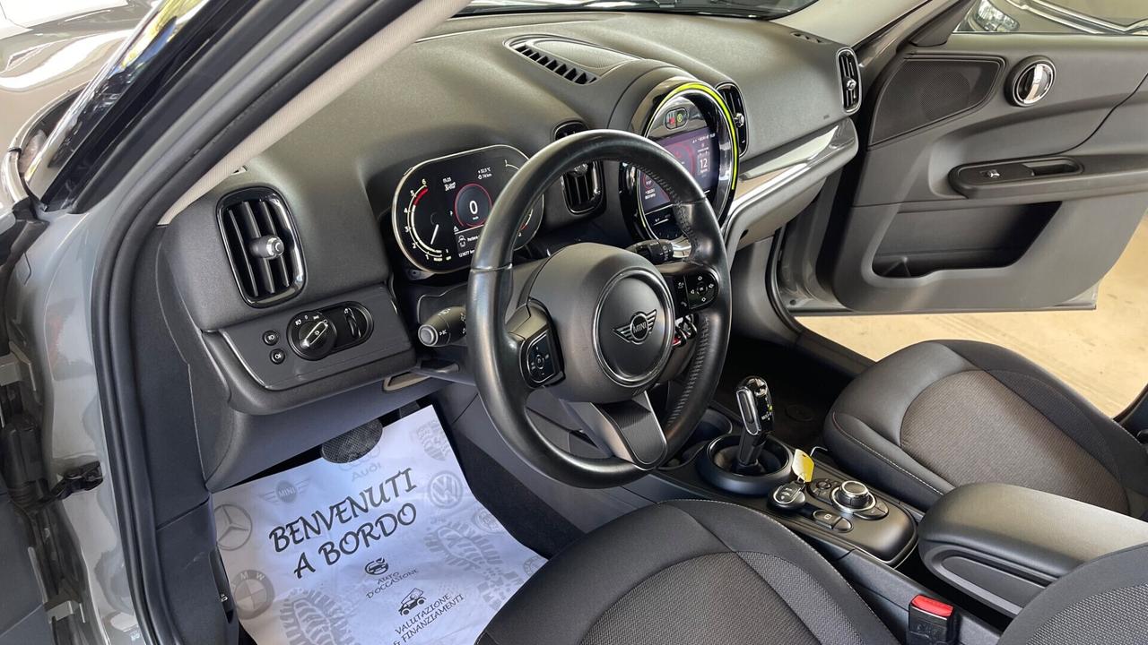 Mini Cooper Countryman 1.5 One D Essential
