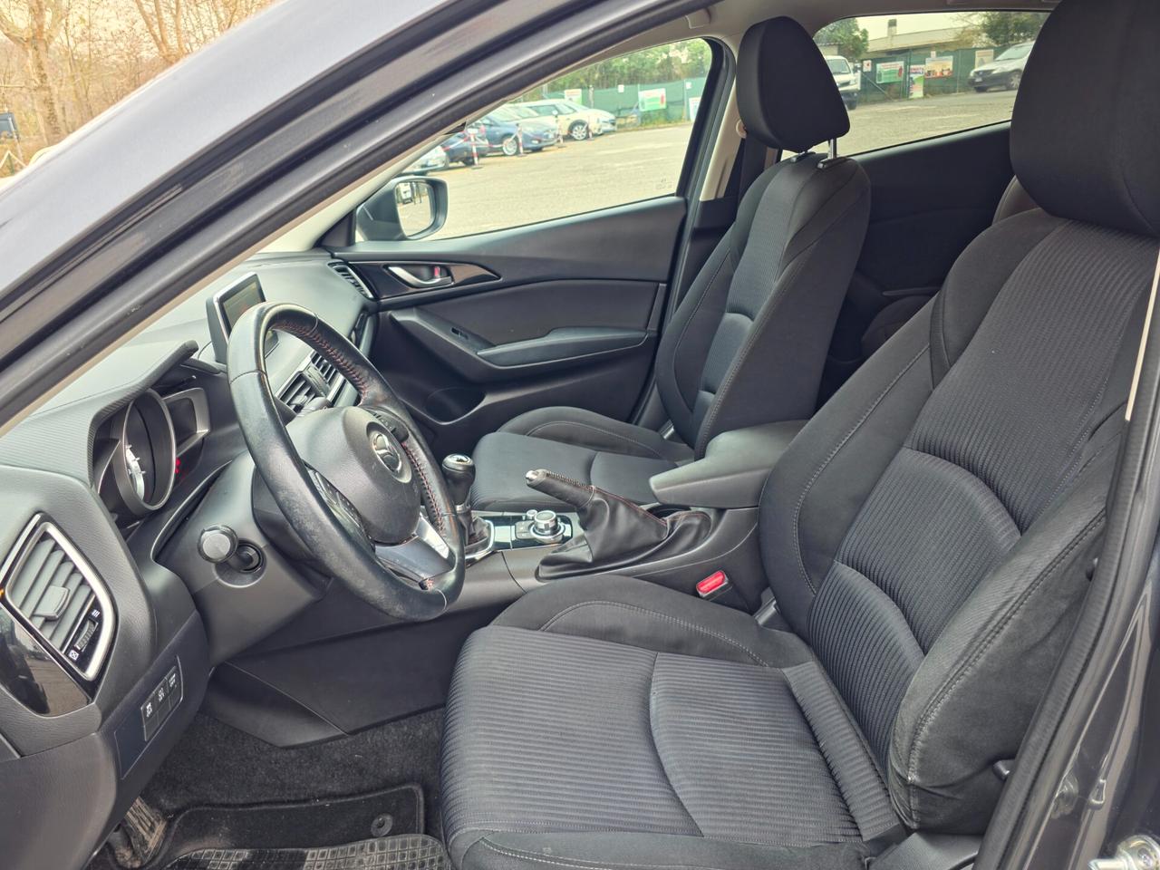 Mazda 3 Mazda3 1.5 Skyactiv-D Exceed 2016-E6 Manuale NEO